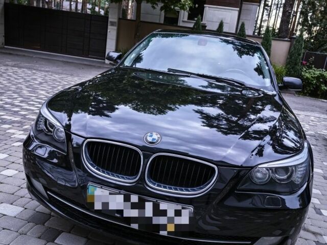 Черный БМВ 5 Серия, объемом двигателя 3 л и пробегом 400 тыс. км за 10500 $, фото 1 на Automoto.ua