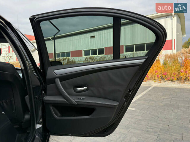 Черный БМВ 5 Серия, объемом двигателя 3 л и пробегом 295 тыс. км за 9500 $, фото 28 на Automoto.ua