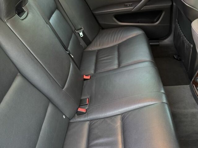 Черный БМВ 5 Серия, объемом двигателя 2.5 л и пробегом 230 тыс. км за 9300 $, фото 3 на Automoto.ua