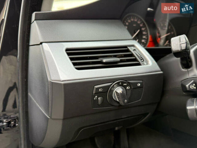 Черный БМВ 5 Серия, объемом двигателя 3 л и пробегом 295 тыс. км за 9500 $, фото 44 на Automoto.ua