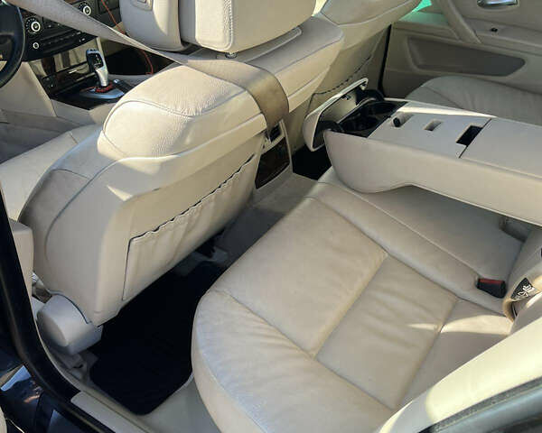 Черный БМВ 5 Серия, объемом двигателя 3 л и пробегом 240 тыс. км за 10450 $, фото 2 на Automoto.ua