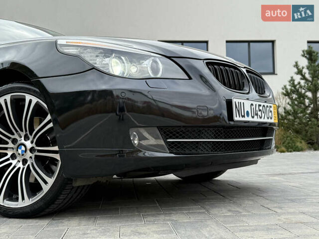 Черный БМВ 5 Серия, объемом двигателя 3 л и пробегом 307 тыс. км за 8400 $, фото 3 на Automoto.ua