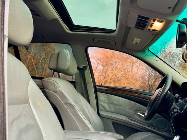 Черный БМВ 5 Серия, объемом двигателя 3 л и пробегом 288 тыс. км за 8600 $, фото 10 на Automoto.ua