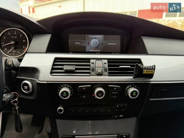 Черный БМВ 5 Серия, объемом двигателя 3 л и пробегом 307 тыс. км за 8400 $, фото 54 на Automoto.ua