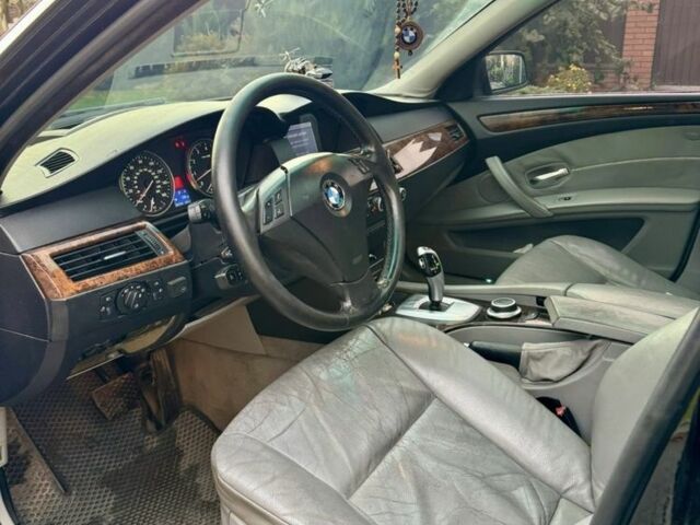 Черный БМВ 5 Серия, объемом двигателя 3 л и пробегом 288 тыс. км за 8600 $, фото 13 на Automoto.ua