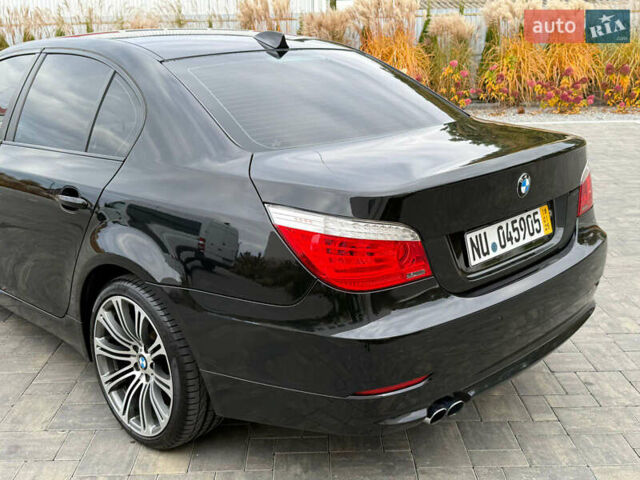 Черный БМВ 5 Серия, объемом двигателя 3 л и пробегом 295 тыс. км за 9500 $, фото 10 на Automoto.ua