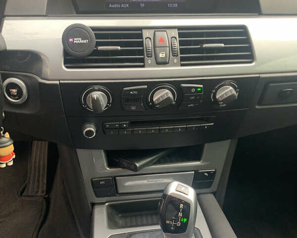 Черный БМВ 5 Серия, объемом двигателя 2 л и пробегом 254 тыс. км за 8000 $, фото 16 на Automoto.ua