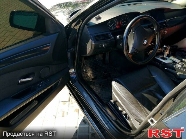 Черный БМВ 5 Серия, объемом двигателя 2.5 л и пробегом 300 тыс. км за 9500 $, фото 5 на Automoto.ua
