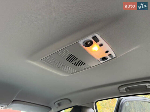 Черный БМВ 5 Серия, объемом двигателя 3 л и пробегом 295 тыс. км за 9500 $, фото 33 на Automoto.ua