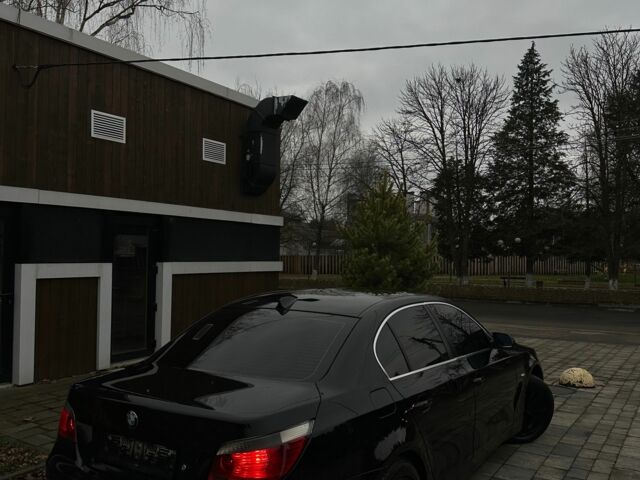 Чорний БМВ 5 Серія, об'ємом двигуна 3 л та пробігом 350 тис. км за 4700 $, фото 7 на Automoto.ua