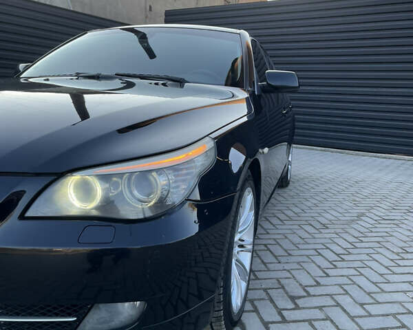 Черный БМВ 5 Серия, объемом двигателя 2.99 л и пробегом 405 тыс. км за 9850 $, фото 5 на Automoto.ua