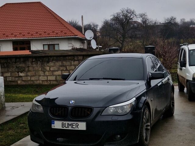 Чорний БМВ 5 Серія, об'ємом двигуна 3 л та пробігом 320 тис. км за 12500 $, фото 1 на Automoto.ua