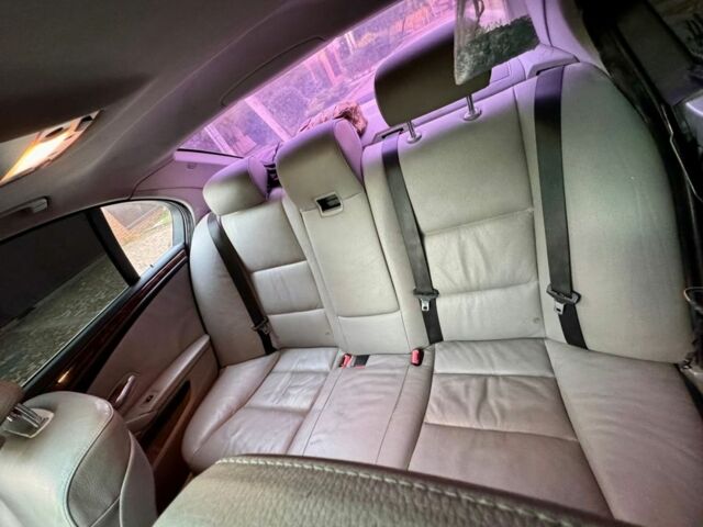 Черный БМВ 5 Серия, объемом двигателя 3 л и пробегом 288 тыс. км за 8600 $, фото 14 на Automoto.ua