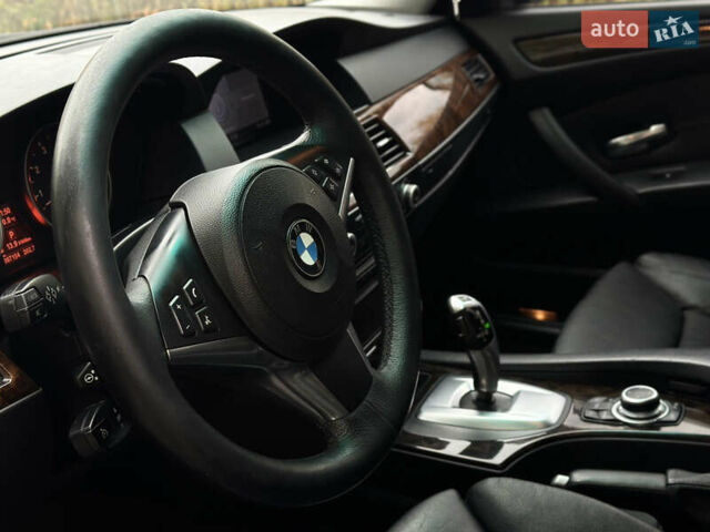 Чорний БМВ 5 Серія, об'ємом двигуна 3 л та пробігом 307 тис. км за 9000 $, фото 24 на Automoto.ua