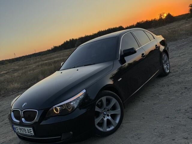 Черный БМВ 5 Серия, объемом двигателя 2.5 л и пробегом 230 тыс. км за 9300 $, фото 1 на Automoto.ua