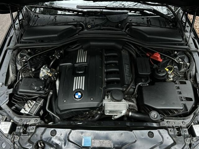 Черный БМВ 5 Серия, объемом двигателя 2.5 л и пробегом 279 тыс. км за 9700 $, фото 6 на Automoto.ua