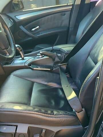 Черный БМВ 5 Серия, объемом двигателя 2 л и пробегом 300 тыс. км за 9900 $, фото 3 на Automoto.ua