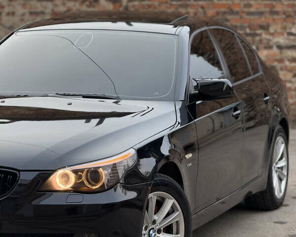 Черный БМВ 5 Серия, объемом двигателя 3 л и пробегом 315 тыс. км за 8500 $, фото 26 на Automoto.ua