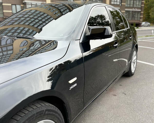 Черный БМВ 5 Серия, объемом двигателя 3 л и пробегом 315 тыс. км за 8500 $, фото 3 на Automoto.ua