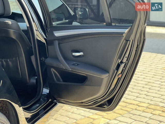 Черный БМВ 5 Серия, объемом двигателя 2.5 л и пробегом 250 тыс. км за 8650 $, фото 35 на Automoto.ua