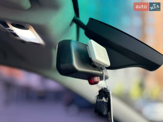 Черный БМВ 5 Серия, объемом двигателя 2 л и пробегом 324 тыс. км за 10700 $, фото 66 на Automoto.ua