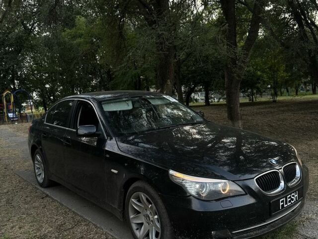 Чорний БМВ 5 Серія, об'ємом двигуна 2 л та пробігом 215 тис. км за 7000 $, фото 1 на Automoto.ua