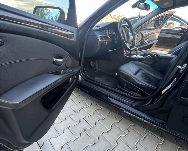 Чорний БМВ 5 Серія, об'ємом двигуна 2.98 л та пробігом 250 тис. км за 11200 $, фото 23 на Automoto.ua