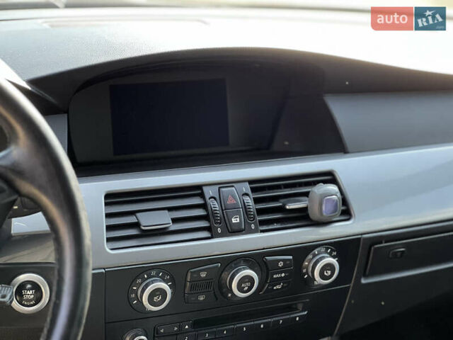 Черный БМВ 5 Серия, объемом двигателя 2.5 л и пробегом 250 тыс. км за 8650 $, фото 27 на Automoto.ua