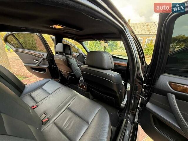 БМВ 5 Серия 2009 в Одессе на Automoto.ua Черный БМВ 5 Серия, объемом двигателя 3 л и пробегом 271 тыс. км за 10000 $, фото 18 на Automoto.ua