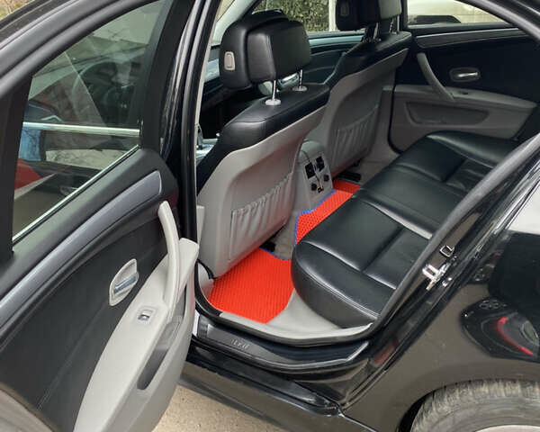 Черный БМВ 5 Серия, объемом двигателя 2 л и пробегом 220 тыс. км за 14000 $, фото 5 на Automoto.ua