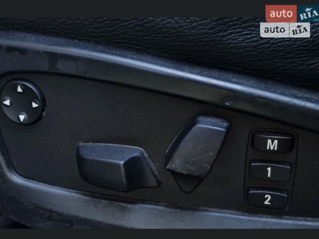 Чорний БМВ 5 Серія, об'ємом двигуна 3 л та пробігом 360 тис. км за 9200 $, фото 15 на Automoto.ua