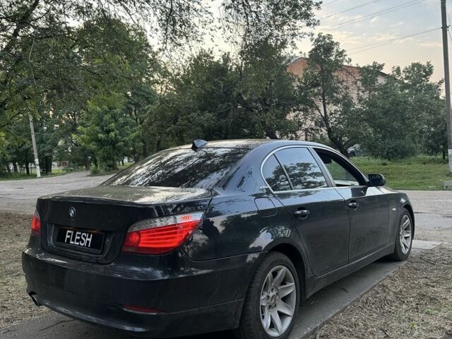 Чорний БМВ 5 Серія, об'ємом двигуна 2 л та пробігом 215 тис. км за 7000 $, фото 4 на Automoto.ua