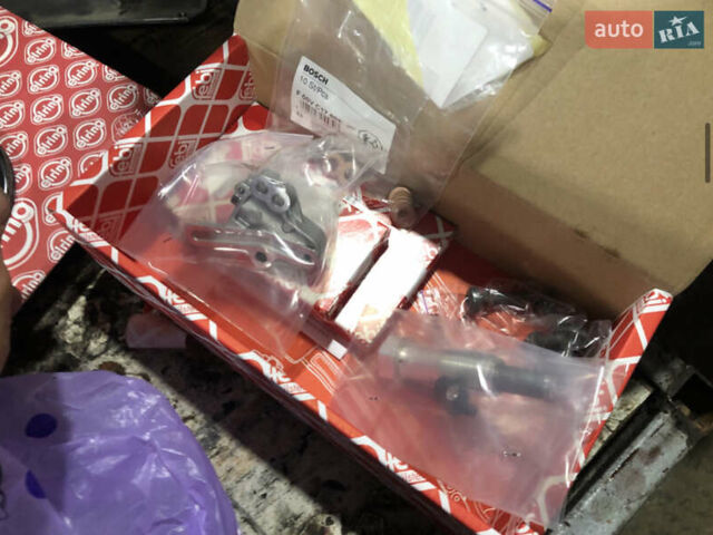 Черный БМВ 5 Серия, объемом двигателя 2 л и пробегом 324 тыс. км за 10700 $, фото 106 на Automoto.ua