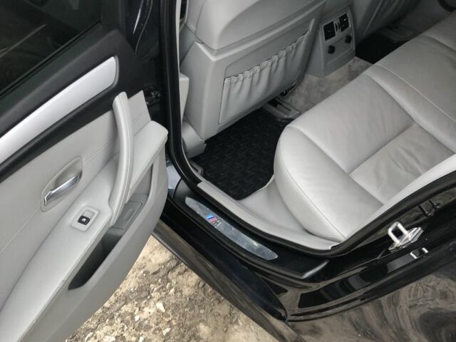 Чорний БМВ 5 Серія, об'ємом двигуна 3 л та пробігом 380 тис. км за 8700 $, фото 13 на Automoto.ua
