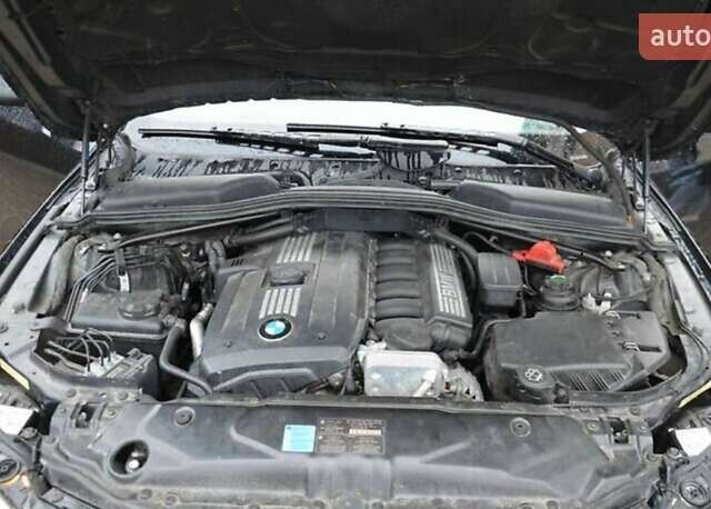 Чорний БМВ 5 Серія, об'ємом двигуна 3 л та пробігом 360 тис. км за 9200 $, фото 25 на Automoto.ua