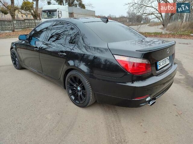 Черный БМВ 5 Серия, объемом двигателя 2 л и пробегом 324 тыс. км за 10900 $, фото 7 на Automoto.ua