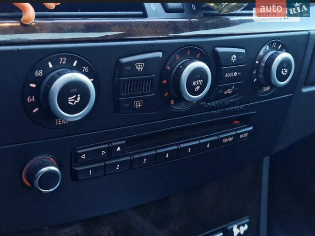 Чорний БМВ 5 Серія, об'ємом двигуна 3 л та пробігом 360 тис. км за 9200 $, фото 9 на Automoto.ua