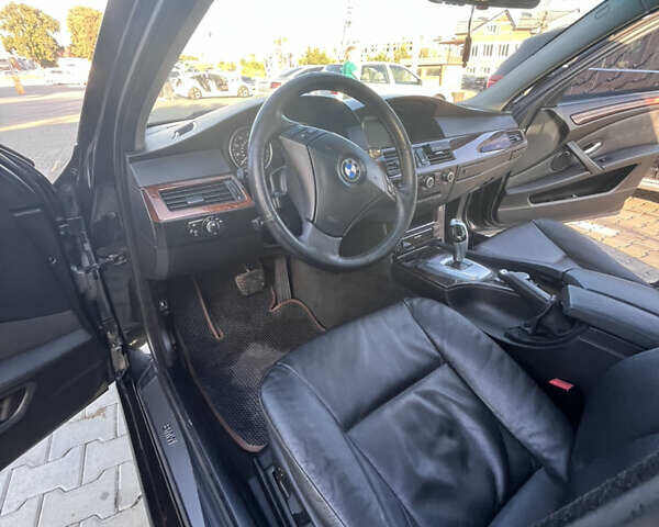 Чорний БМВ 5 Серія, об'ємом двигуна 2.98 л та пробігом 250 тис. км за 11200 $, фото 24 на Automoto.ua
