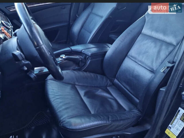 Чорний БМВ 5 Серія, об'ємом двигуна 3 л та пробігом 360 тис. км за 9200 $, фото 17 на Automoto.ua