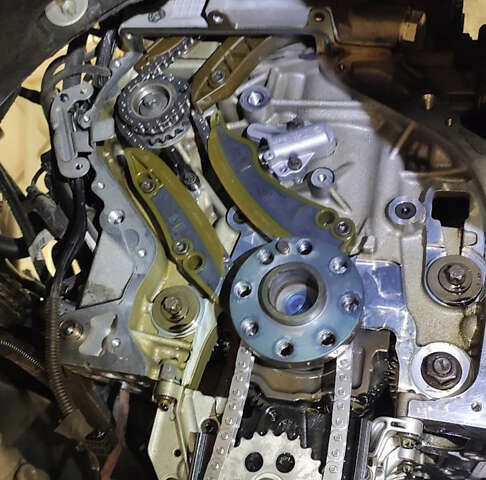 Черный БМВ 5 Серия, объемом двигателя 2 л и пробегом 324 тыс. км за 10700 $, фото 92 на Automoto.ua