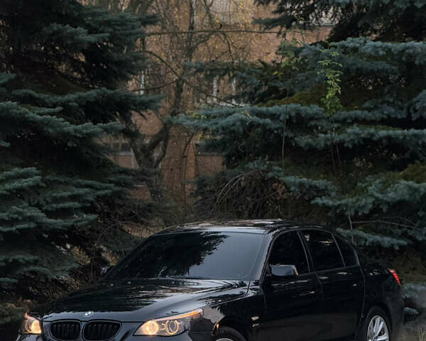 Черный БМВ 5 Серия, объемом двигателя 3 л и пробегом 315 тыс. км за 8500 $, фото 27 на Automoto.ua