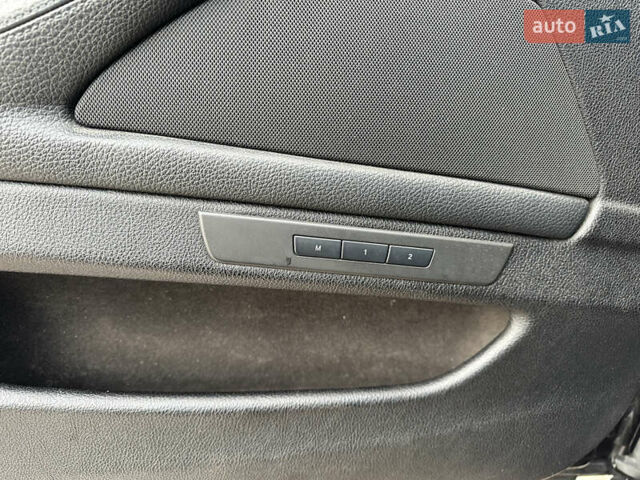 Черный БМВ 5 Серия, объемом двигателя 2.98 л и пробегом 300 тыс. км за 12800 $, фото 10 на Automoto.ua