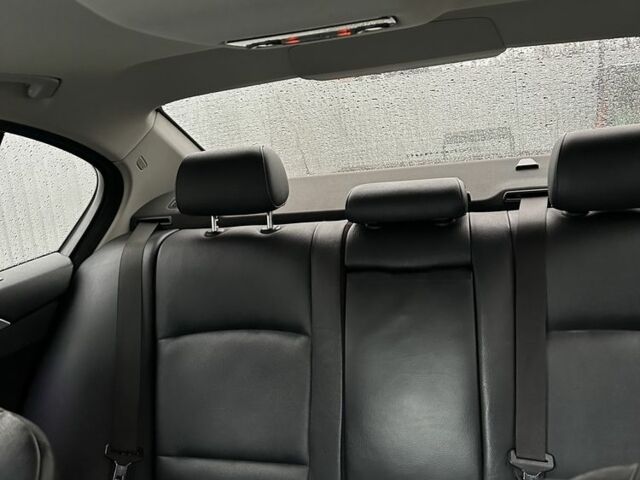 Чорний БМВ 5 Серія, об'ємом двигуна 2 л та пробігом 272 тис. км за 14900 $, фото 20 на Automoto.ua