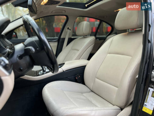 Черный БМВ 5 Серия, объемом двигателя 3 л и пробегом 276 тыс. км за 11000 $, фото 13 на Automoto.ua