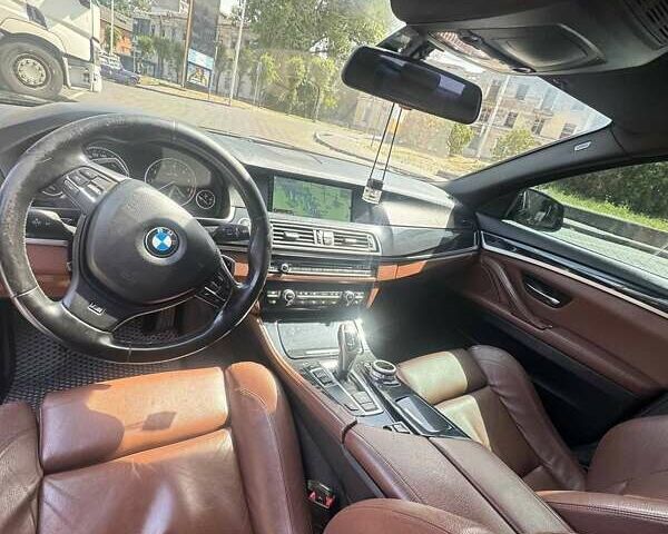Черный БМВ 5 Серия, объемом двигателя 3 л и пробегом 260 тыс. км за 14000 $, фото 1 на Automoto.ua