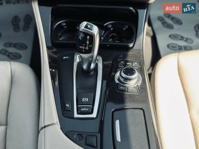 Черный БМВ 5 Серия, объемом двигателя 3 л и пробегом 202 тыс. км за 12899 $, фото 40 на Automoto.ua