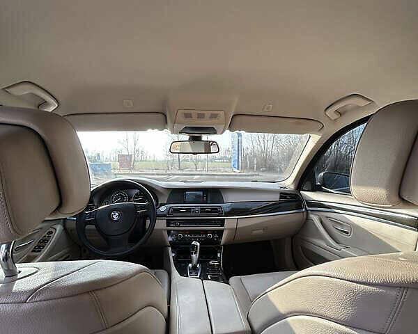 Чорний БМВ 5 Серія, об'ємом двигуна 2.5 л та пробігом 200 тис. км за 13500 $, фото 1 на Automoto.ua