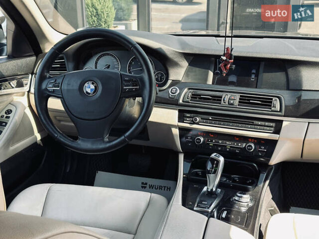 Черный БМВ 5 Серия, объемом двигателя 3 л и пробегом 202 тыс. км за 12899 $, фото 30 на Automoto.ua