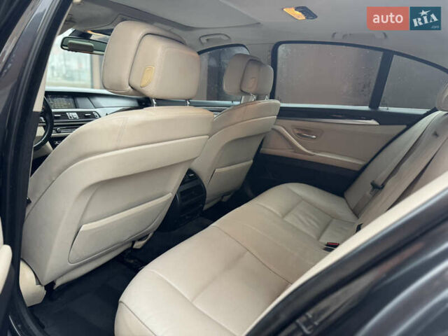 Чорний БМВ 5 Серія, об'ємом двигуна 3 л та пробігом 276 тис. км за 10550 $, фото 51 на Automoto.ua
