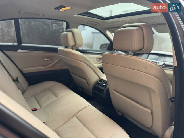 Чорний БМВ 5 Серія, об'ємом двигуна 3 л та пробігом 276 тис. км за 10550 $, фото 41 на Automoto.ua